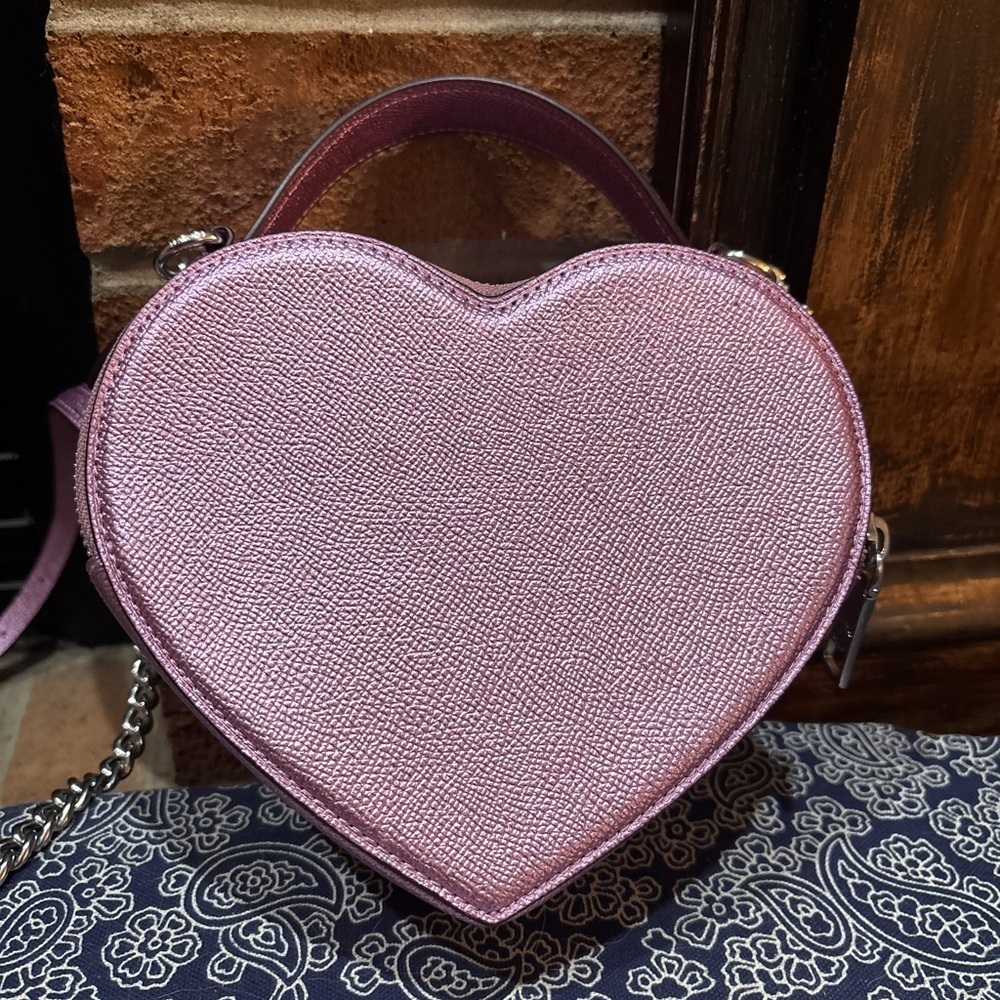 π NWT COACH Heart Crossbody Bag - Metallic Pink/Purple π - Picture 4 of 9
